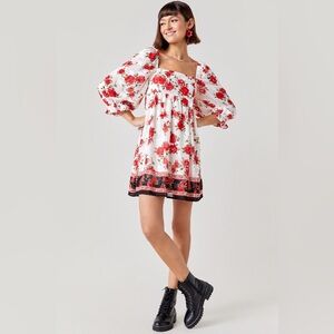 NWT Kallie Floral Border Print Mini Dress